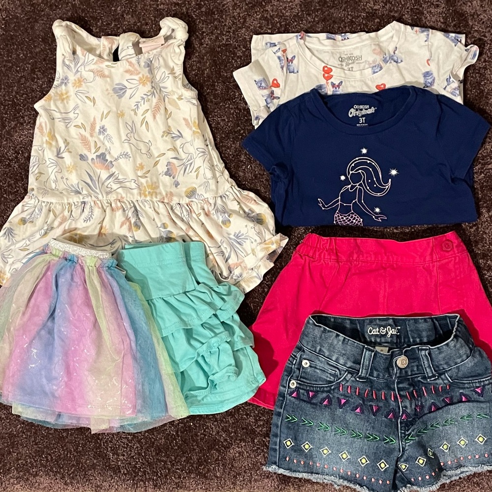 3T Summer Lot 🏝🏝8 items ☀️